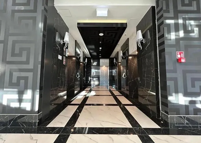 Апартаменты Hanza Tower Lux Jacuzzi & Sauna & Pool